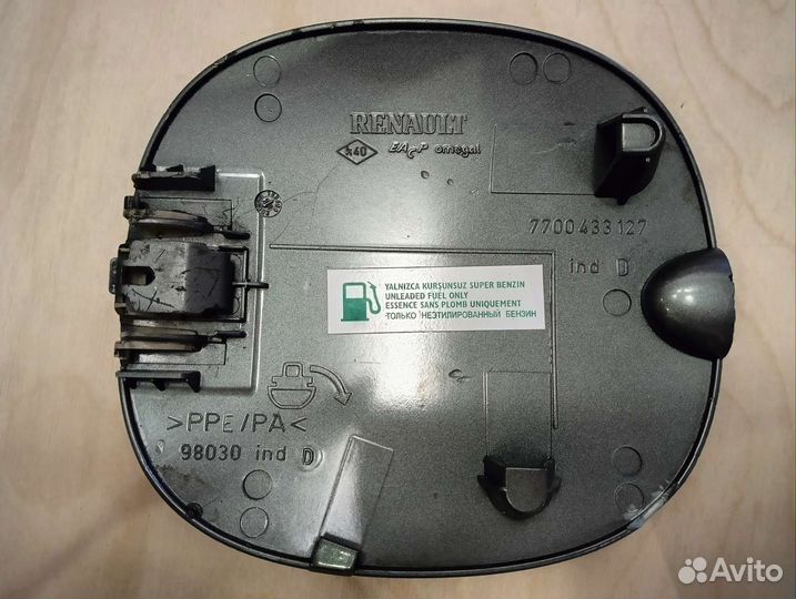 Лючок бензобака Renault Clio2/Symbol 1998-2008