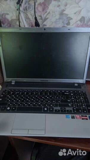 Ноутбук Samsung