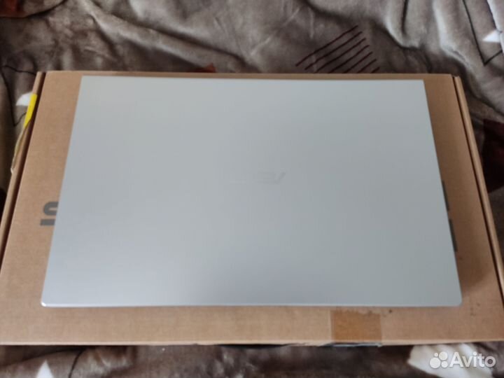 Asus Laptop 15(mx130),доставки нет,торг уместен