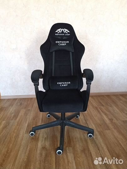 Компьютерное игровое кресло велюр новое