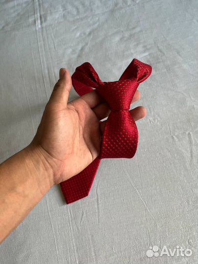 Красный галстук (новый)