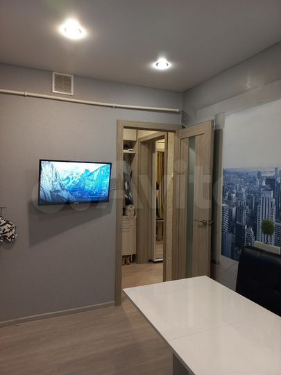 2-к. квартира, 56 м², 5/5 эт.