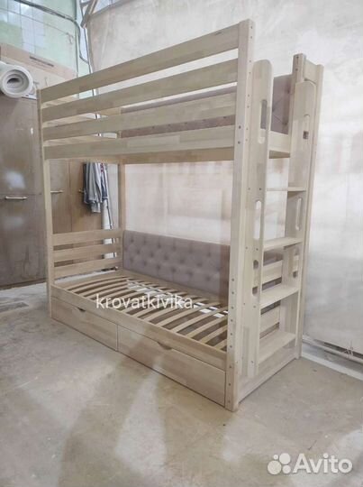 Кровать детская двухъярусная с каретной стяжкой