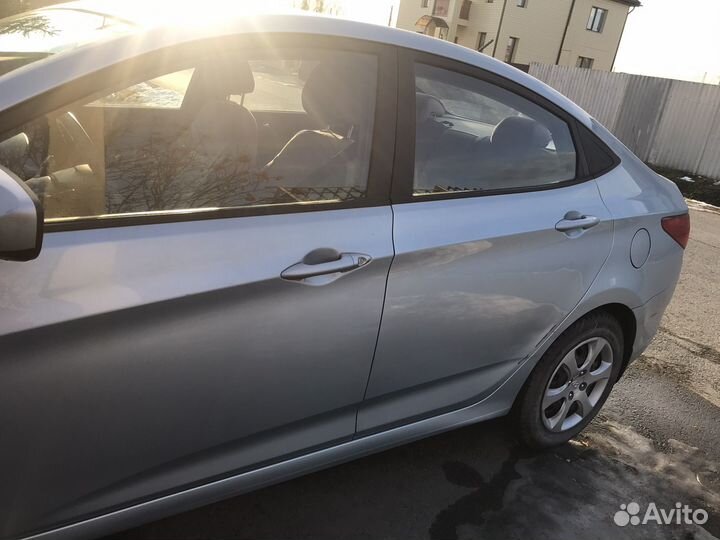 Hyundai Solaris 1.4 AT, 2011, 163 000 км