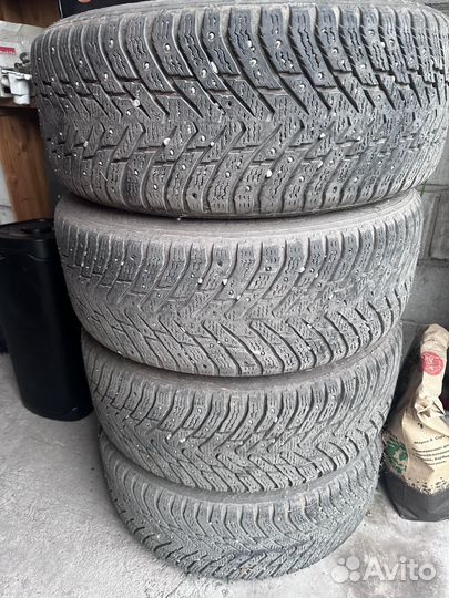 Nokian Tyres Hakkapeliitta 8 225/55 R17 101T