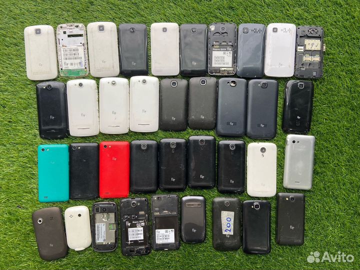 Разбор на запчасти телефонов Fly