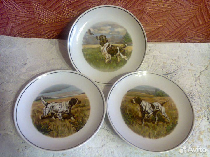 Тарелки и кружка 