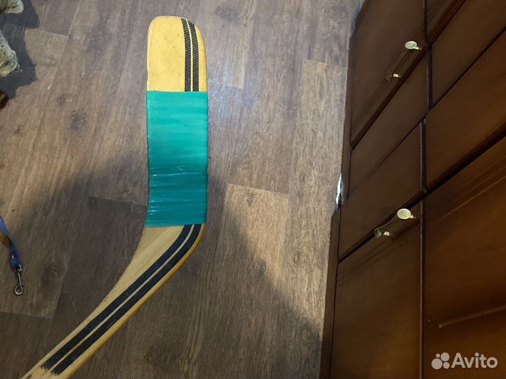 Клюшка хоккейная