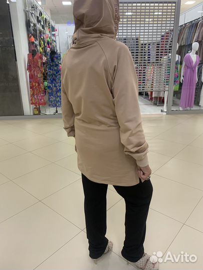 Спортивные костюм женские