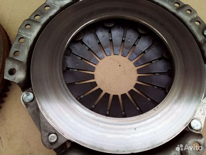 Комплект сцепления Nissan Primera 1.6