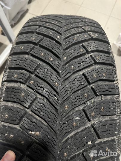 Michelin X-Ice North 4 SUV 225/55 R18 102H