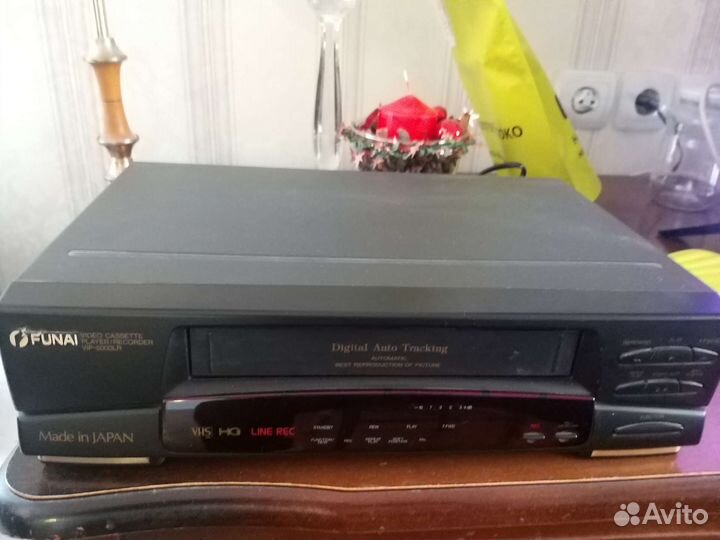 Видеомагнитофон