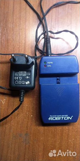 Зарядное устройство