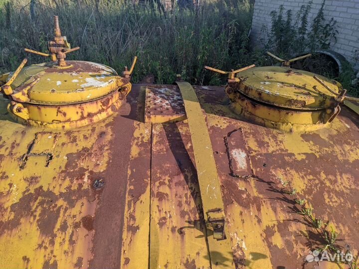 Молоковозная бочка