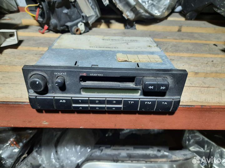 Магнитола golf 3 golf 2 jetta 2 vento passat b3