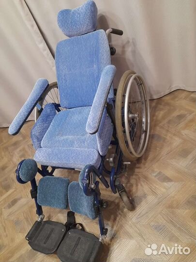 Коляска инвалидная