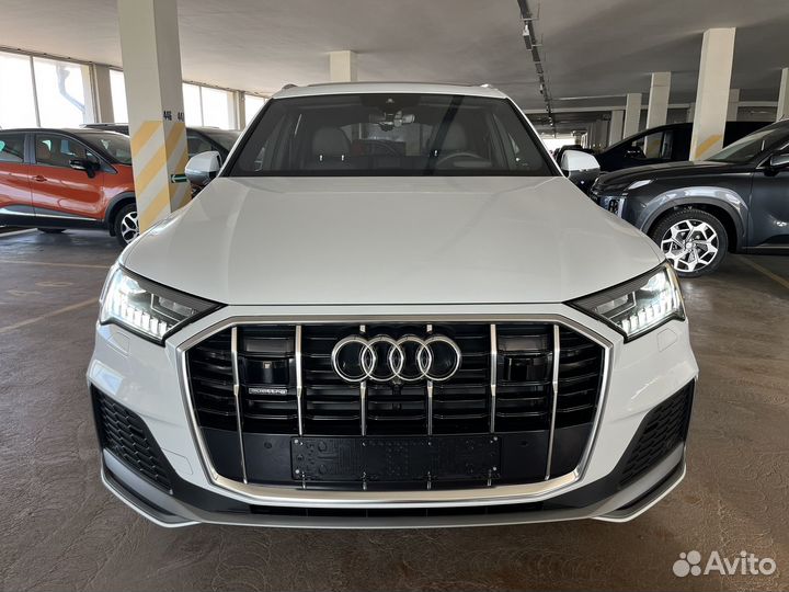 Audi Q7 3.0 AT, 2023, 1 040 км