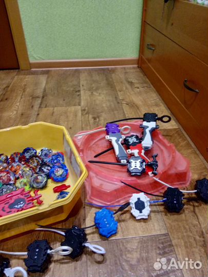 Волчки бейблэйд