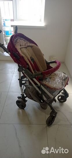 Прогулочная коляска