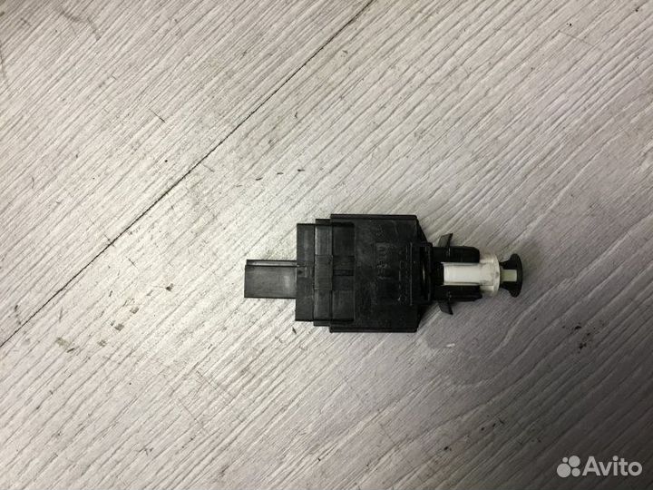 Другие датчики салона Volvo Cross Country 2.4 2004