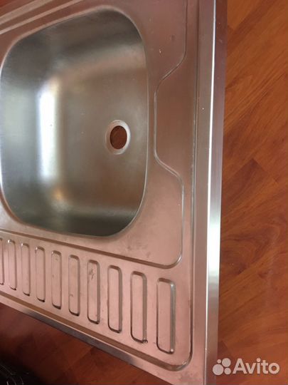 Мойка металлическая накладная 60/60