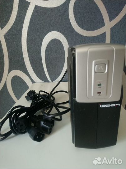 Бесперебойник Ippon back office 400