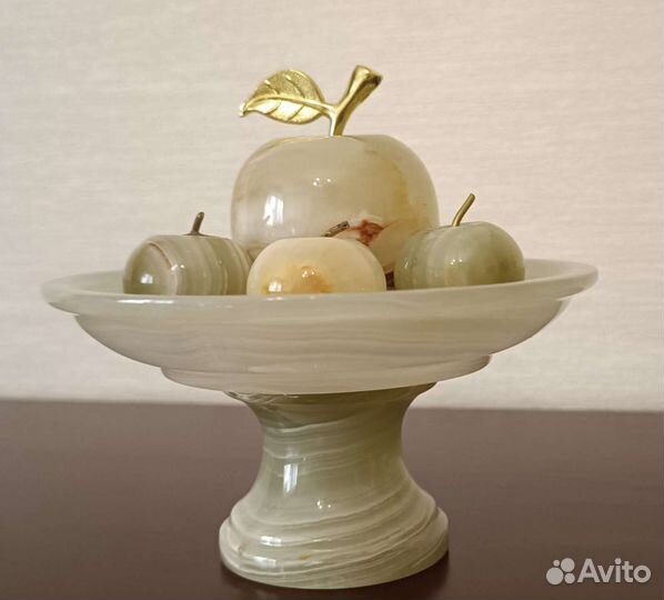 Сувениры из оникса