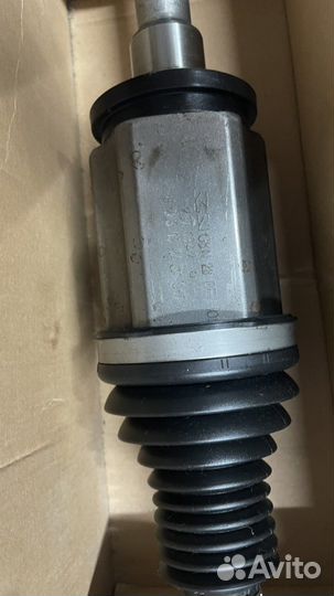 Полуось на BMW правая сторона