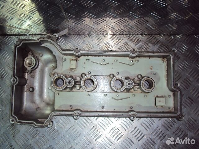 Крышка клапанная Cobalt (12)\Gentra (13) Б\У (арт. 25182505 )