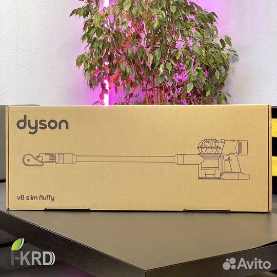Dyson V8 Slim Fluffy Extra 2022 (Новый, Малайзия)