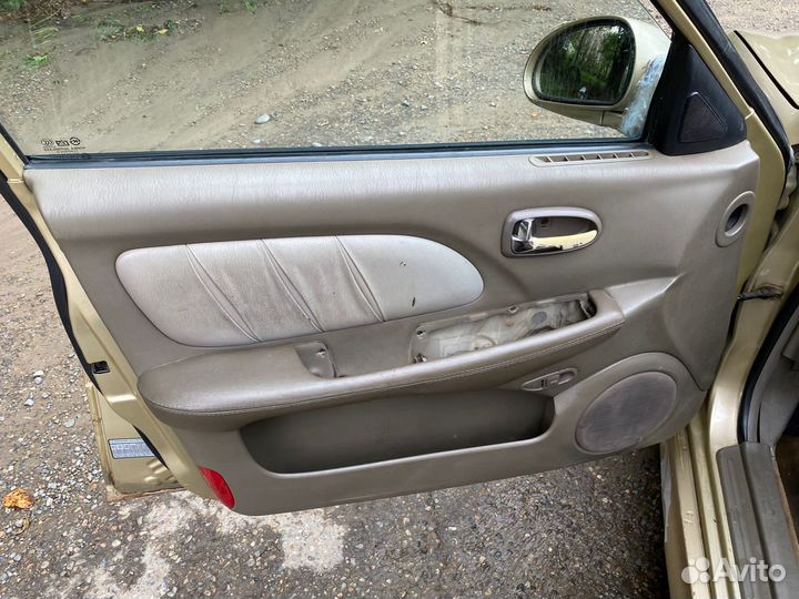 Дверные обшивки Hyundai Sonata 4