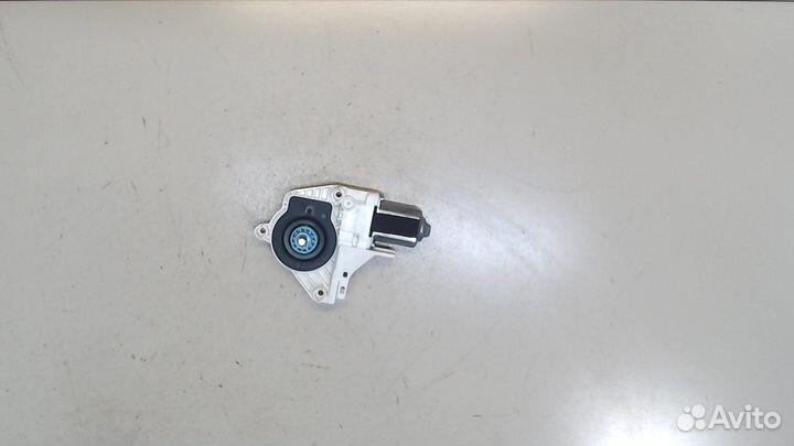 Двигатель стеклоочистителя передний Audi A6 (C7)