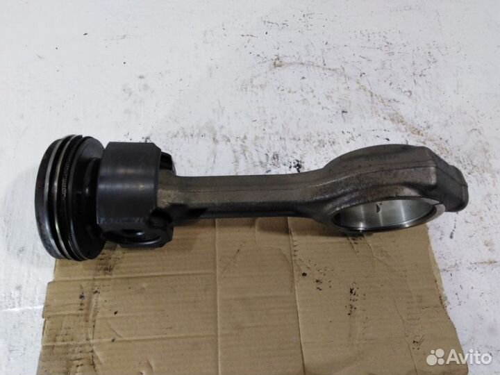 Поршень с шатуном Рено FM 13