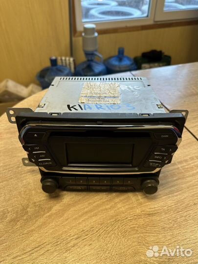 Штатная магнитола Kia Rio 3
