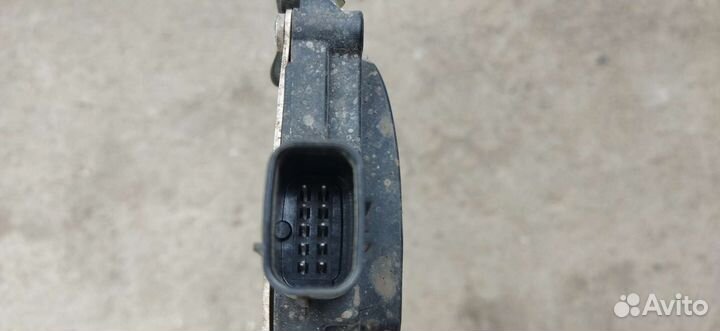 Датчик мертвой зоны тойота ленд крузер 200 cruiser