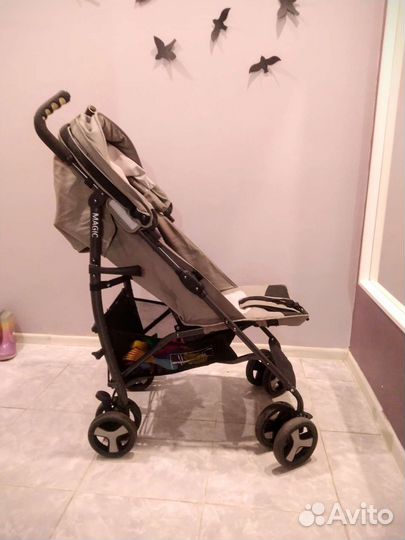 Прогулочная коляска трость