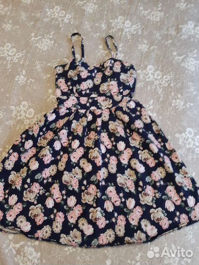 Одежда для девушки 42-44