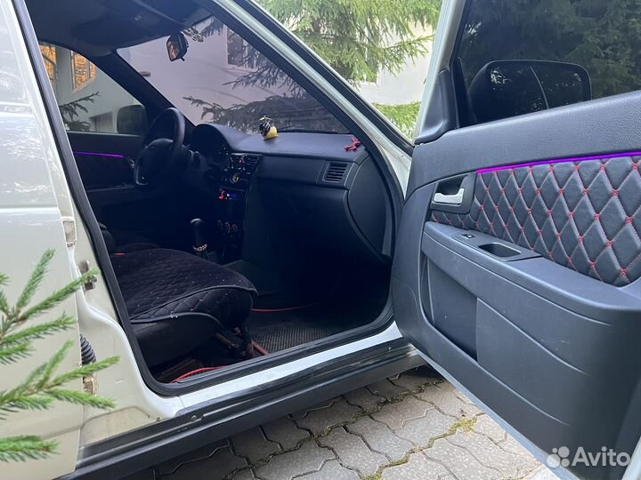 LADA Priora 1.6 МТ, 2012, 200 000 км