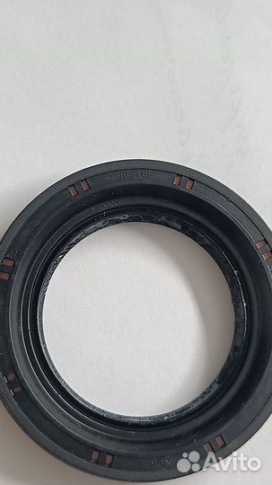 Сальник левого привода Volvo 30751872 (OEM)