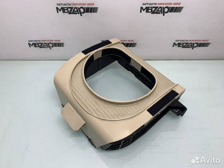 Кожух рулевой колонки Mercedes W221