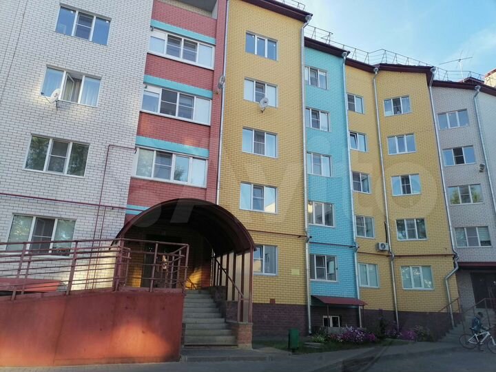 1-к. квартира, 42 м², 5/5 эт.