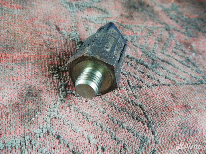 Датчик детонации Рено Меган 2