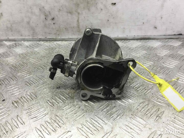 Насос вакуумный Renault Megane F9q804