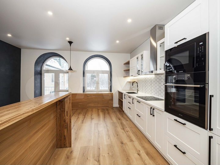 4-к. квартира, 109,8 м², 4/4 эт.