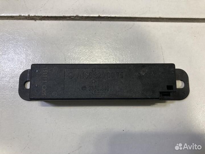 Антенна бесключевого доступа Mercedes-Benz S-Class