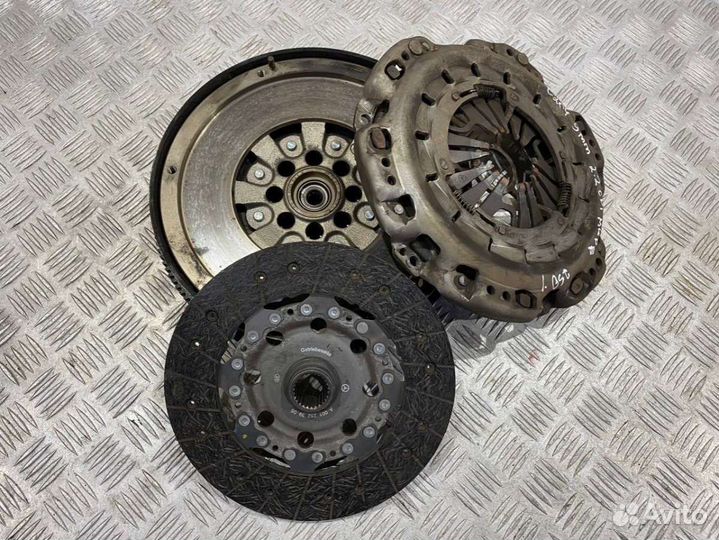 Комплект сцепления Mercedes-Benz C W204 A001252390