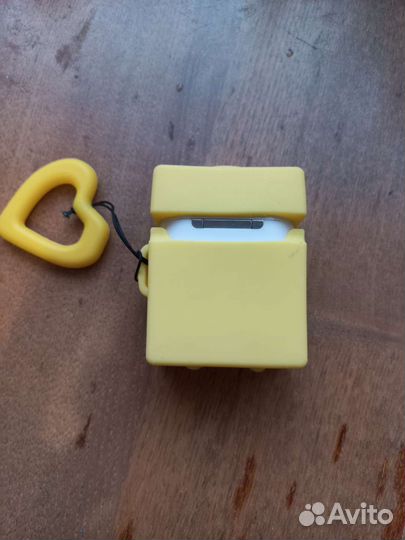 Чехлы для наушников airpods