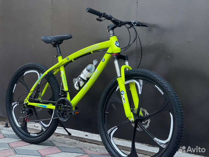 Велосипед BMW