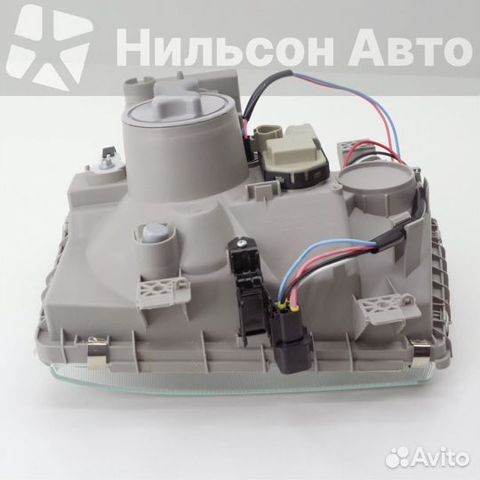 Фара MMC canter FE70-80 c 2003 г правая, gsparts