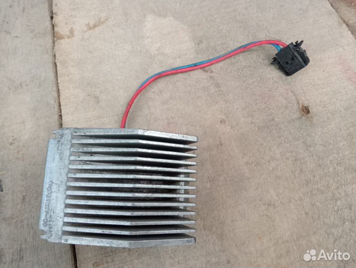 Резистор печки